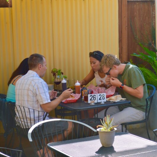Midtown-Eaters-Square